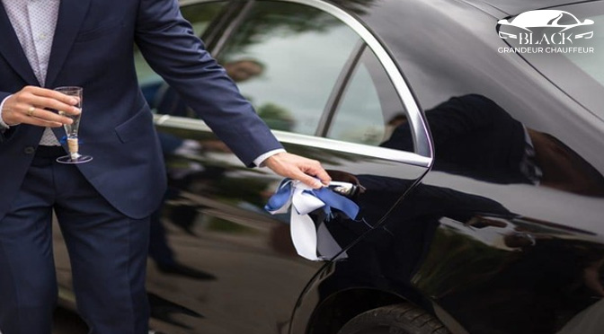 What Makes a LIMO the Best choice for Airport Transfer and Wedding?