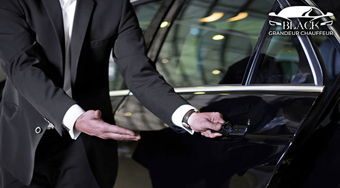 Advantages of Professional Airport Transfers for Late Night Travel